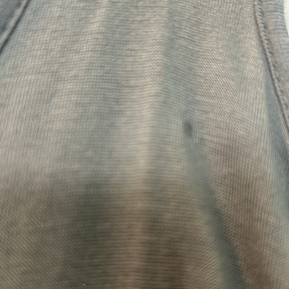 ๐ Venus brand size medium cold shoulder top - Picture 8 of 8